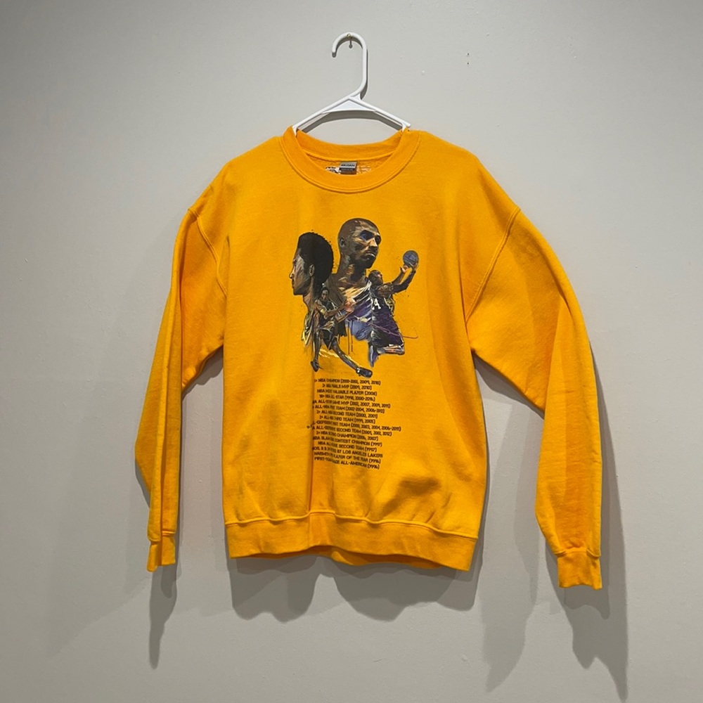 Kobe Bryant crewneck sweater